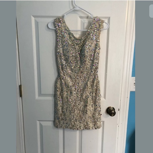 mori lee homecoming dress size 4 - Picture 4 of 8